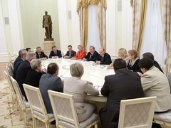 Владимир Путин встретился с представителями российских профсоюзов