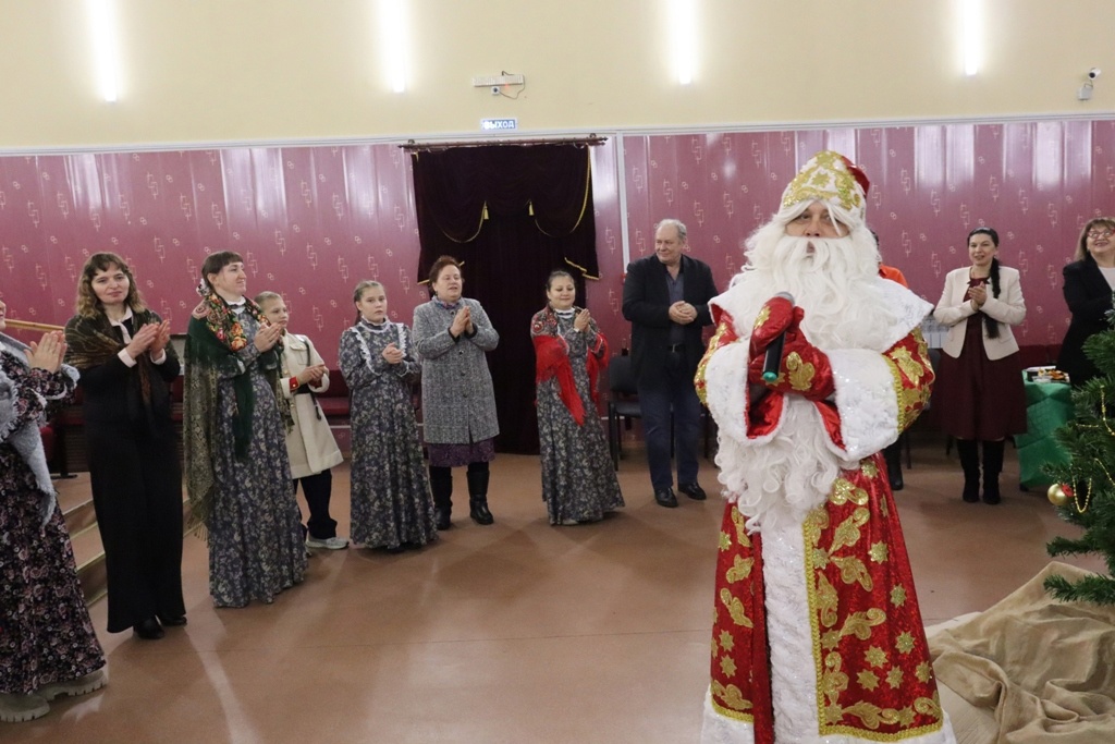 Окружной фестиваль педагогических династий в Чесме «Призванье, ставшее судьбой!» Окружной фестиваль педагогических династий в Чесме «Призванье, ставшее судьбой!»