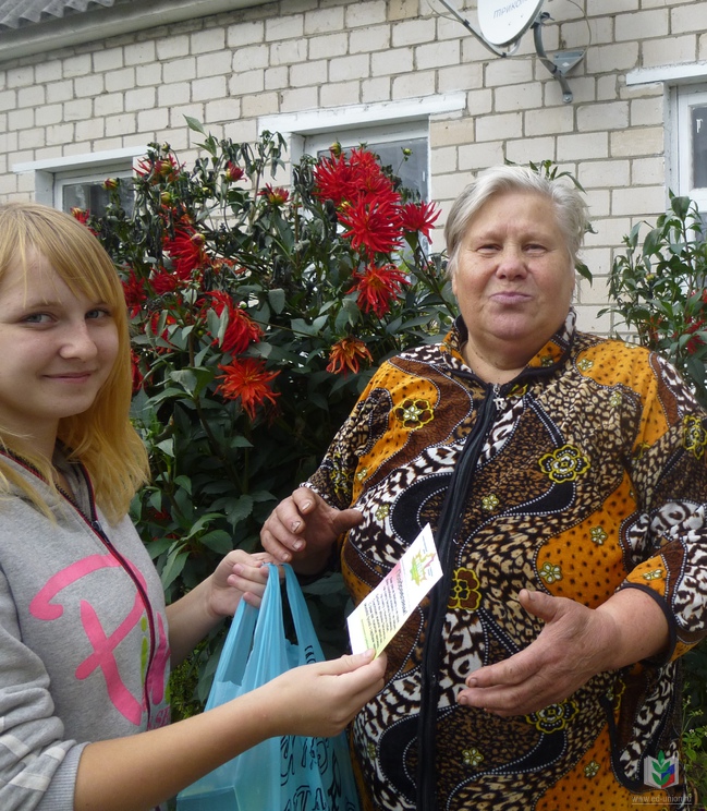 ��1