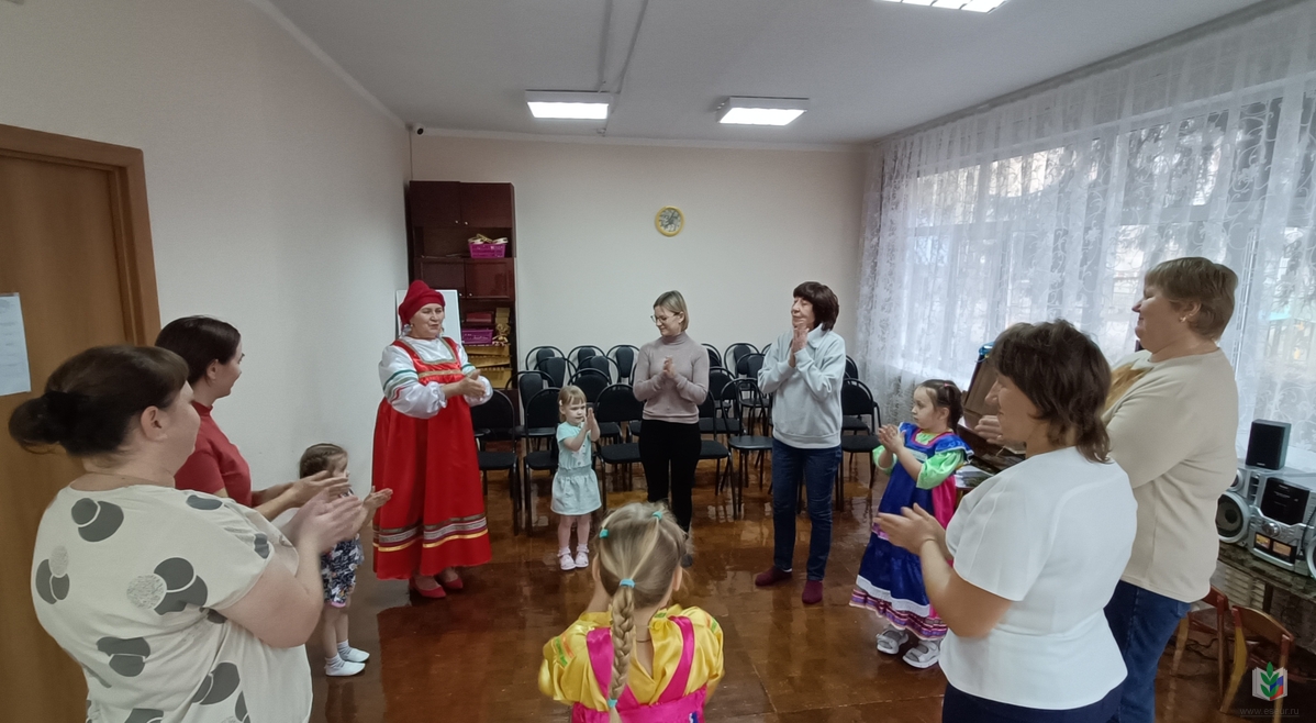 Хоровод Хоровод