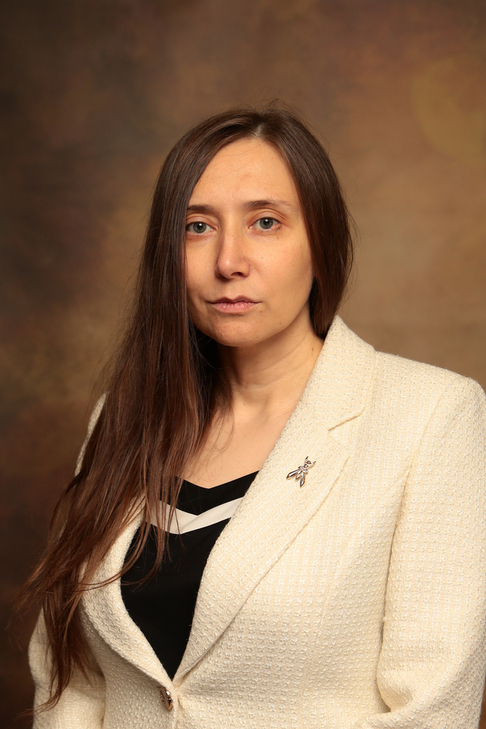 Елена Шкварчук