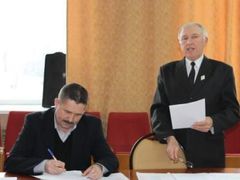 Комсомольский район: районный Совет сверяется с республикой
