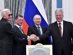 Подписано Генеральное соглашение между общероссийскими объединениями профсоюзов, работодателей и правительством РФ на 2018-2020 годы