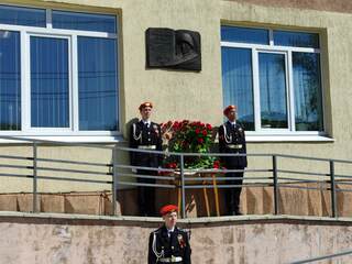 Торжественное мероприятие, посвященное Дню Победы у мемориальной доски учителям – участникам Великой Отечественной войны